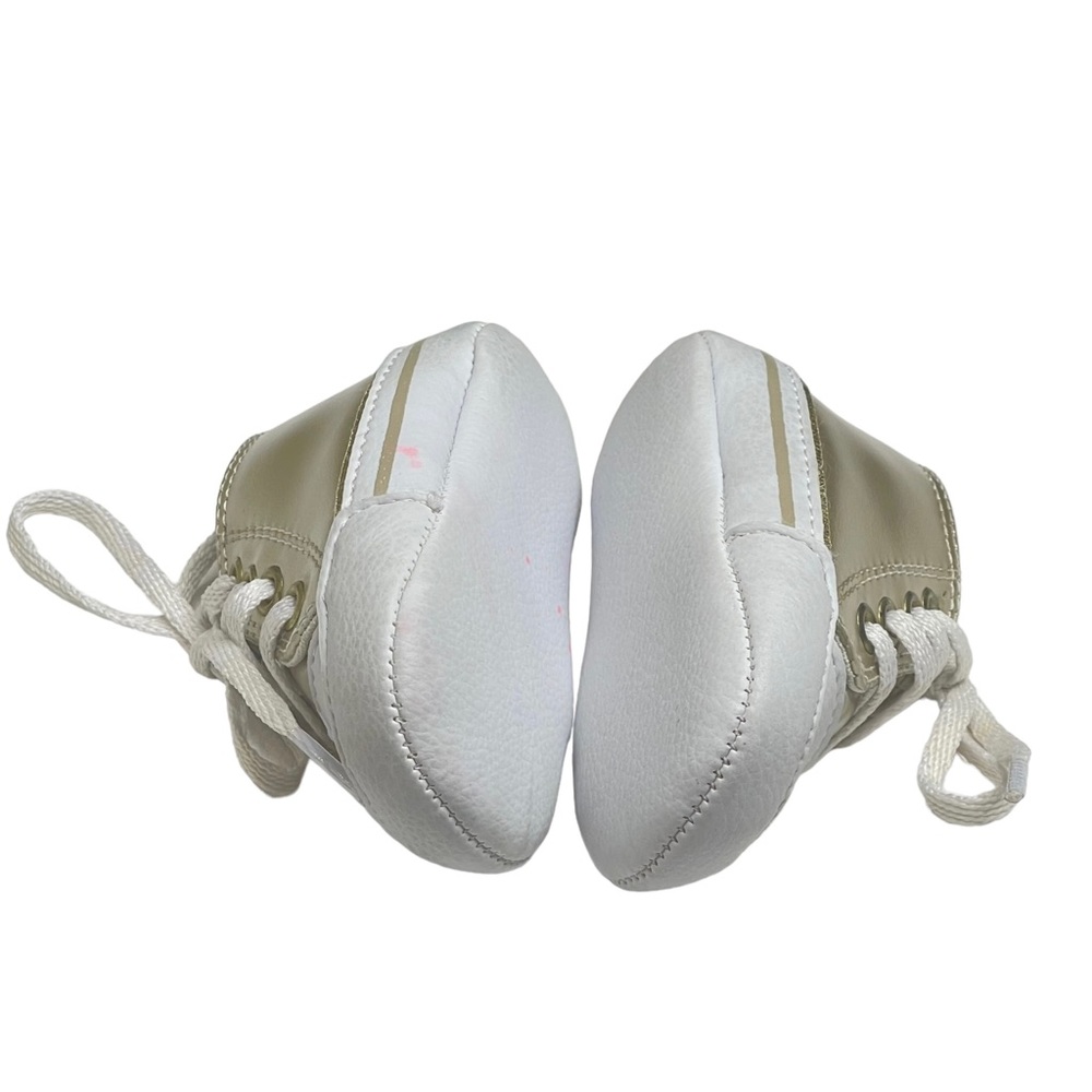 new Bento Bebe De Grife ★ Gold Star Newborn Baby Booties Sneaker ★ Metallic Gold - Picture 9 of 16